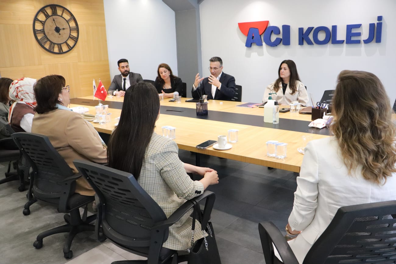 Introductory and review meeting held with the Oxford team